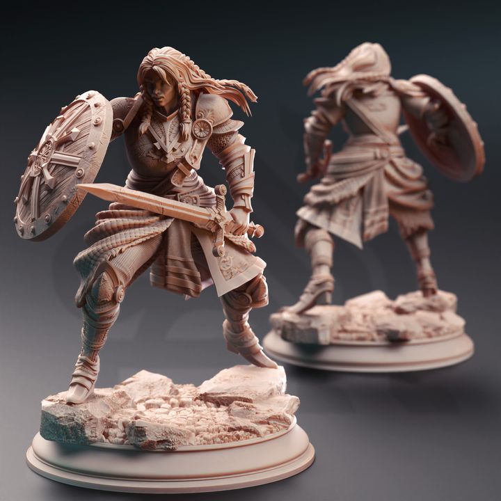 Female Paladin Shieldmaiden Knight 32mm Scale - Human Veteran Fighter by DM Stash