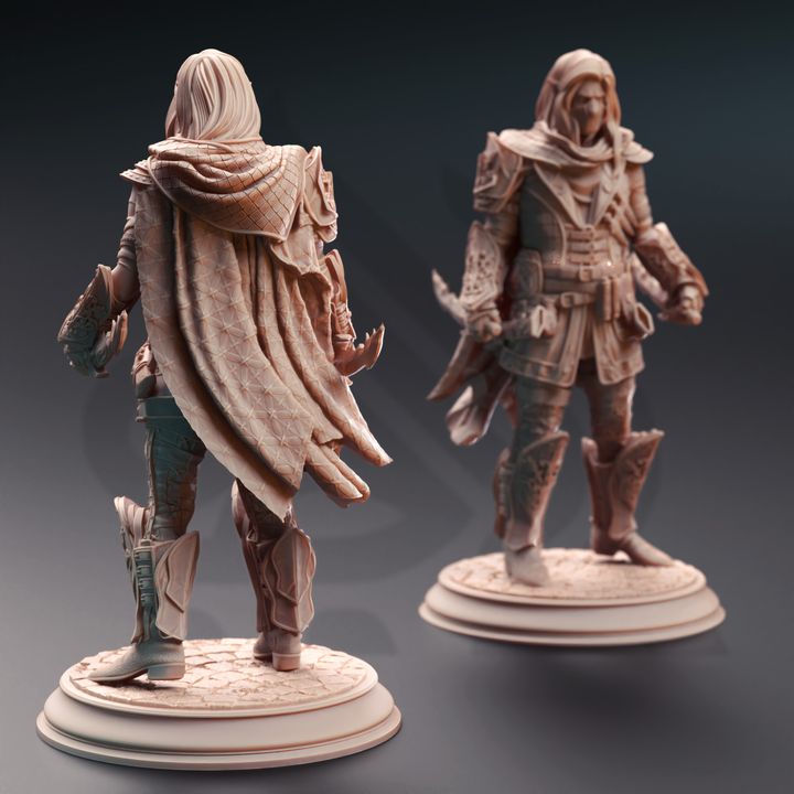 Elven Assassin Bandit Knife Fighter 32mm Scale -  Elf Rogue Thief by DM Stash