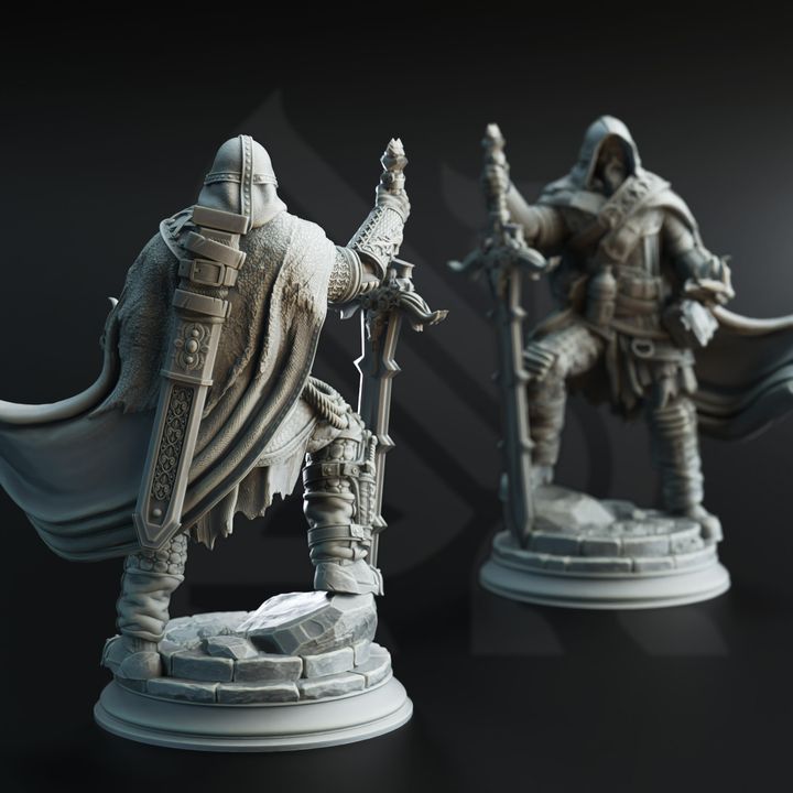 Cloaked Battlemage Sword Fighter 32mm Scale - Human Revenant Ranger by DM Stash