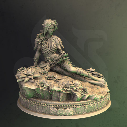 Elf Female Nature Guardian Spriggan Elemental Miniature 32mm Scale - Young Elven Druid by DM Stash